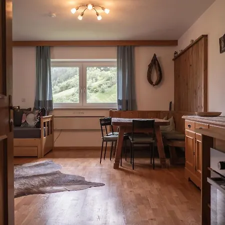 Haus Am Rechten Fleck Апартаменты Каунерталь